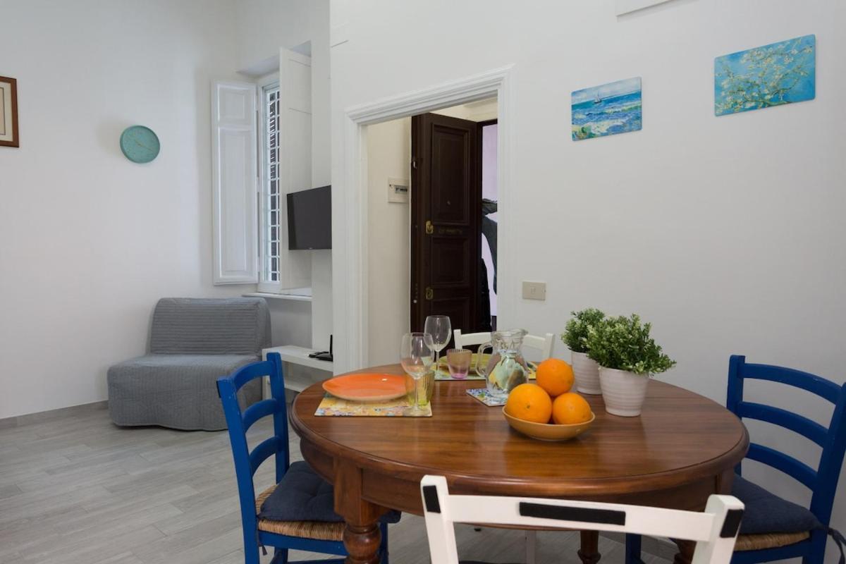 Appartamento La Casina Di Luigi Con Balcone Roma
